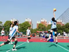 kaiyun官网中国-排球预选赛掀起高潮，剑门巨龙队读秒扳平蓬莱迅豹队，高压逼抢奏功——目标直指冠军